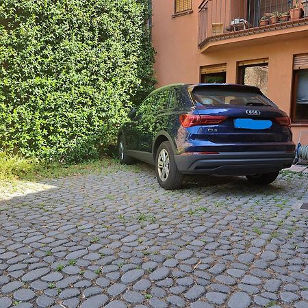 Ferienwohnung Casa Moderna Nel Centro Di Imola Exterior foto