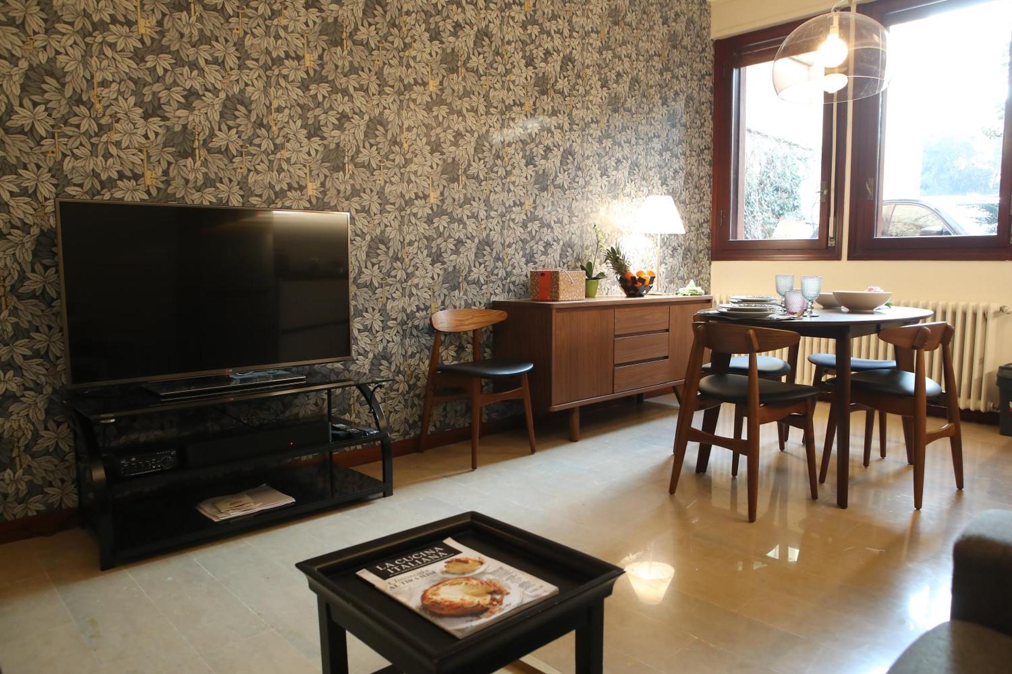 Ferienwohnung Casa Moderna Nel Centro Di Imola Exterior foto