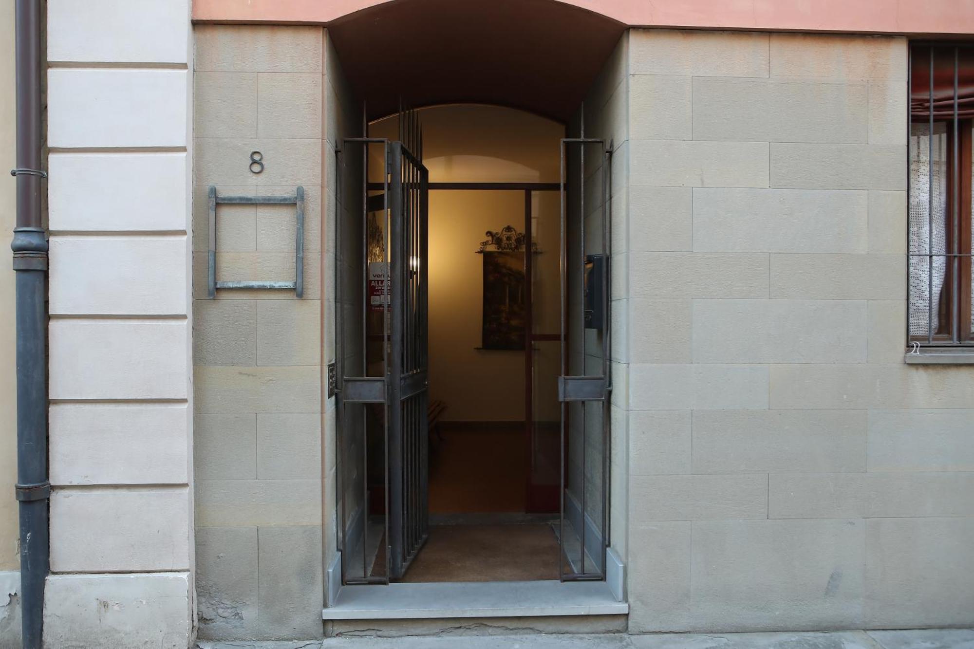 Ferienwohnung Casa Moderna Nel Centro Di Imola Exterior foto