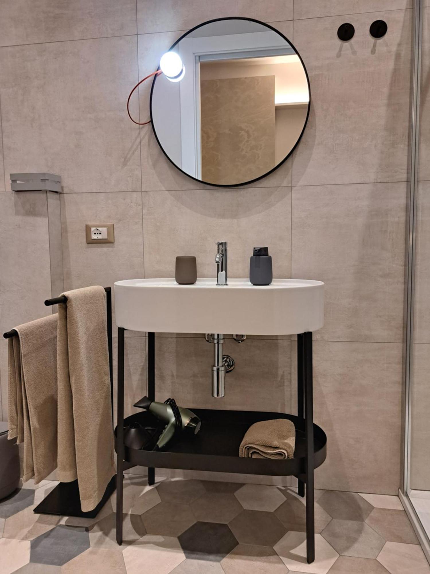 Ferienwohnung Casa Moderna Nel Centro Di Imola Exterior foto